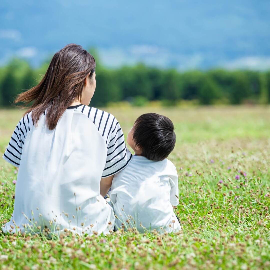 見落としがち…でも子どもに身につけてほしい「聴く力」。読み書き、話す、感じ取る…さまざまな力の基本に!