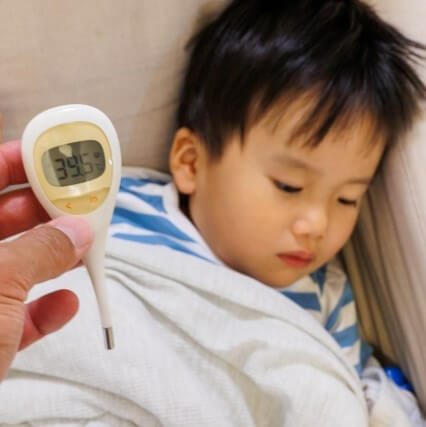 【保育士が本音で解説】病み上がりの登園で気をつけることは?登園OKのタイミングと大切にしたい園とのコミュニケーション