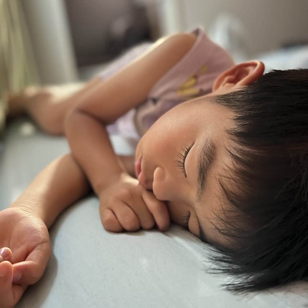 【夜のおむつ外しの心得】おねしょが続くならおむつに戻したほうがいい…?大切なのは親の「いつか外れる」という気持ち
