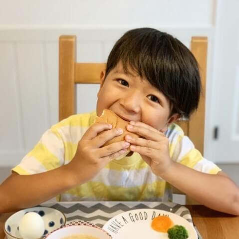 小学生の子どもが喜ぶご飯レシピ18選!栄養士が簡単に作れるメニューを食材別にセレクト!