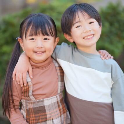 第二子を考えるなら知っておきたい!専門家が語る【きょうだい育児成功のコツ】ケンカの仲裁はNG!?個性を伸ばす接し方とは?
