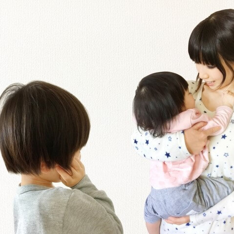 上の子のストレスサインを見逃さないで!ママパパができることやストレスの原因とは