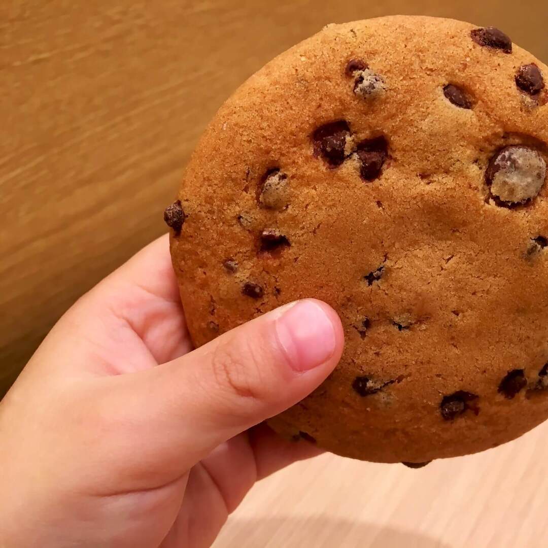 晩ごはんに響いてイライラ…わが子の「お菓子のダラダラ食べ」を阻止する3つのコツ